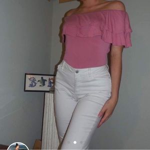 Off shoulder soft pink blouse 